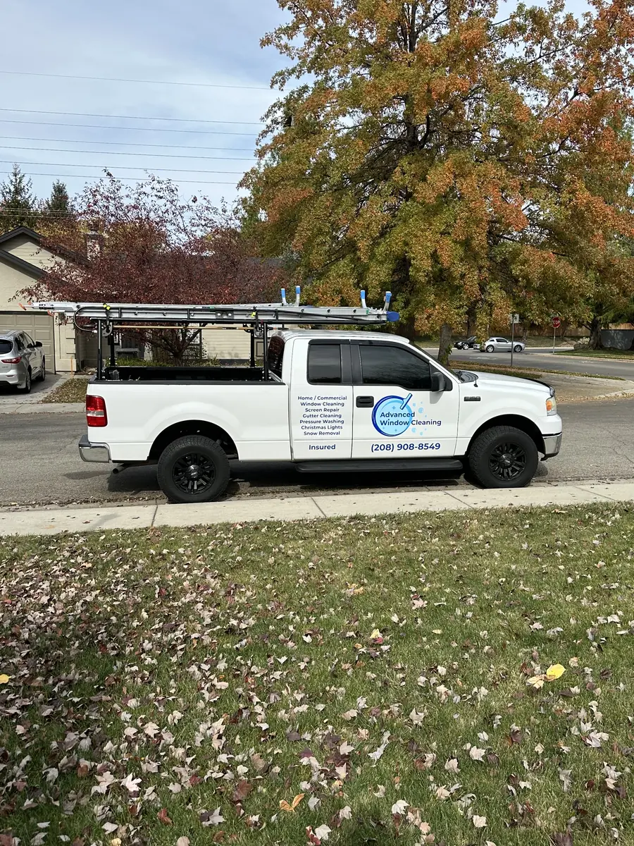 Advanced Window Cleaning's branded work truck ready for a job in the Treasure Valley